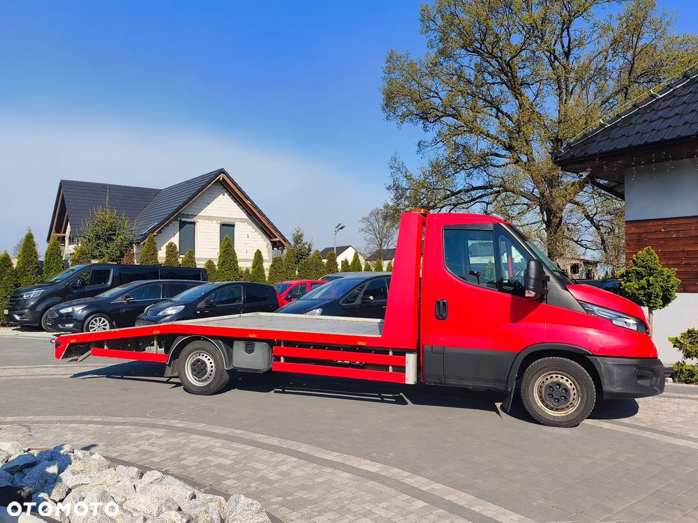 Iveco DAILY - 12