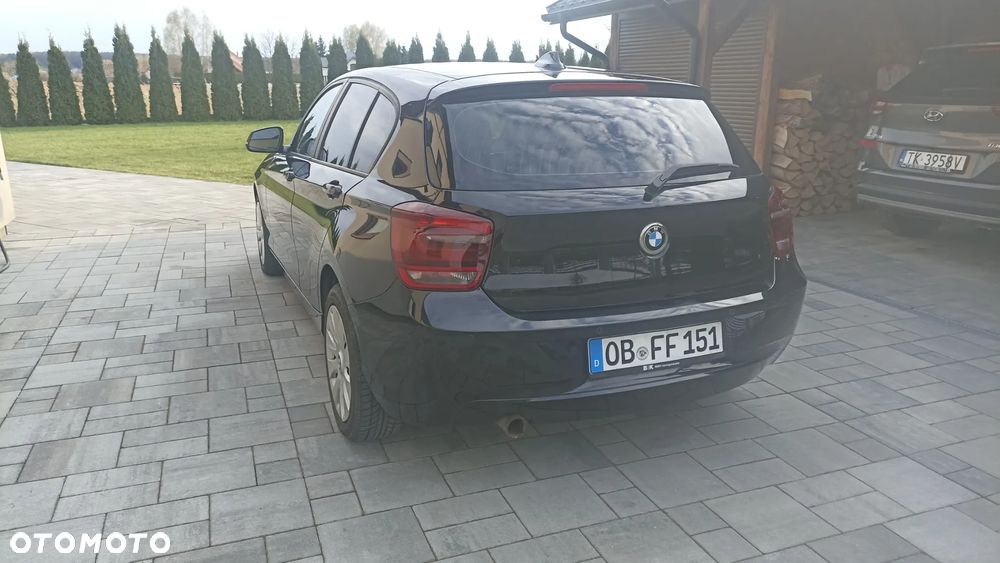 BMW Seria 1 116i - 8