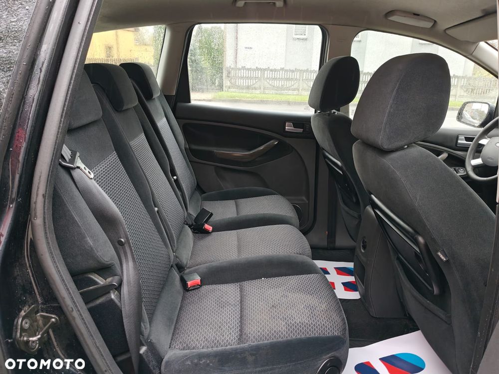 2010 Ford C-MAX 1.6 TDCi Style+, photograph 11