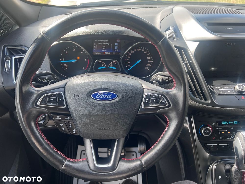 Ford Kuga 2.0 TDCi AWD ST-Line - 31