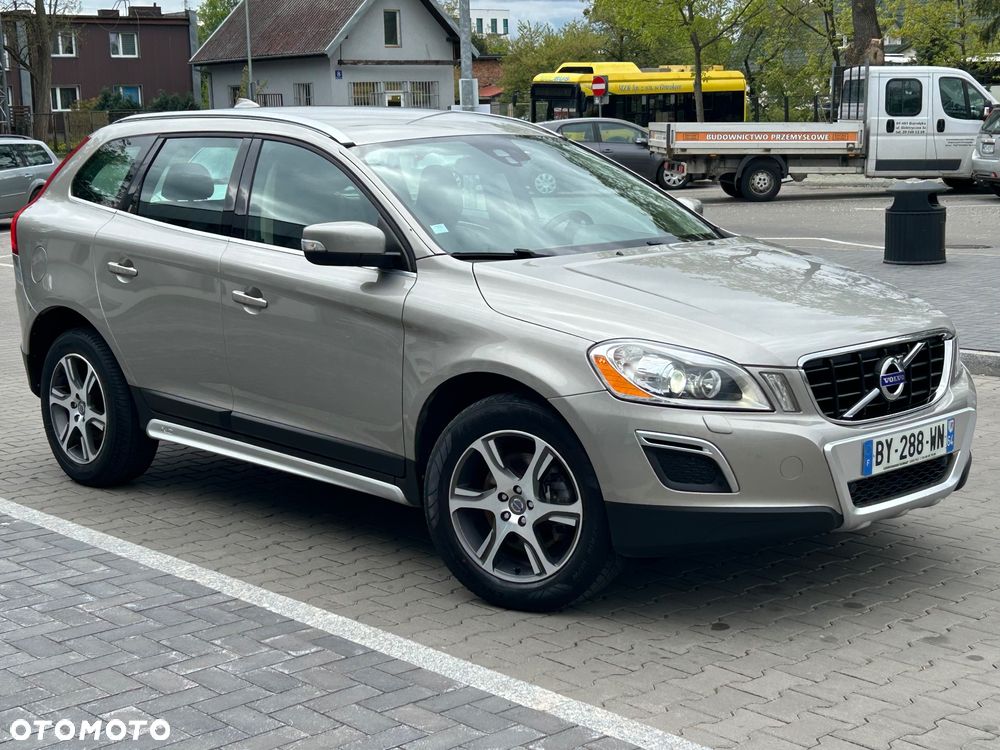 Volvo XC 60 DRIVe Summum - 4