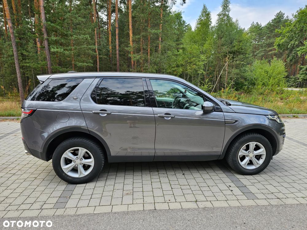 Land Rover Discovery Sport 2.2 TD4 SE - 6