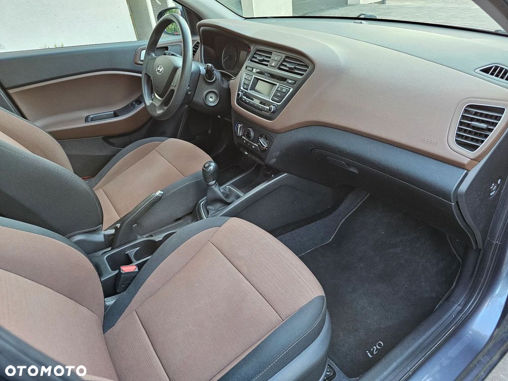 Hyundai i20 1.2 Classic - 26
