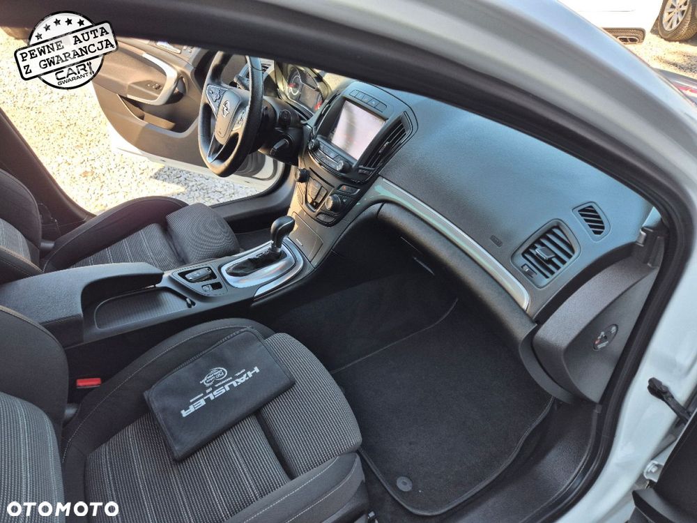 Opel Insignia - 24