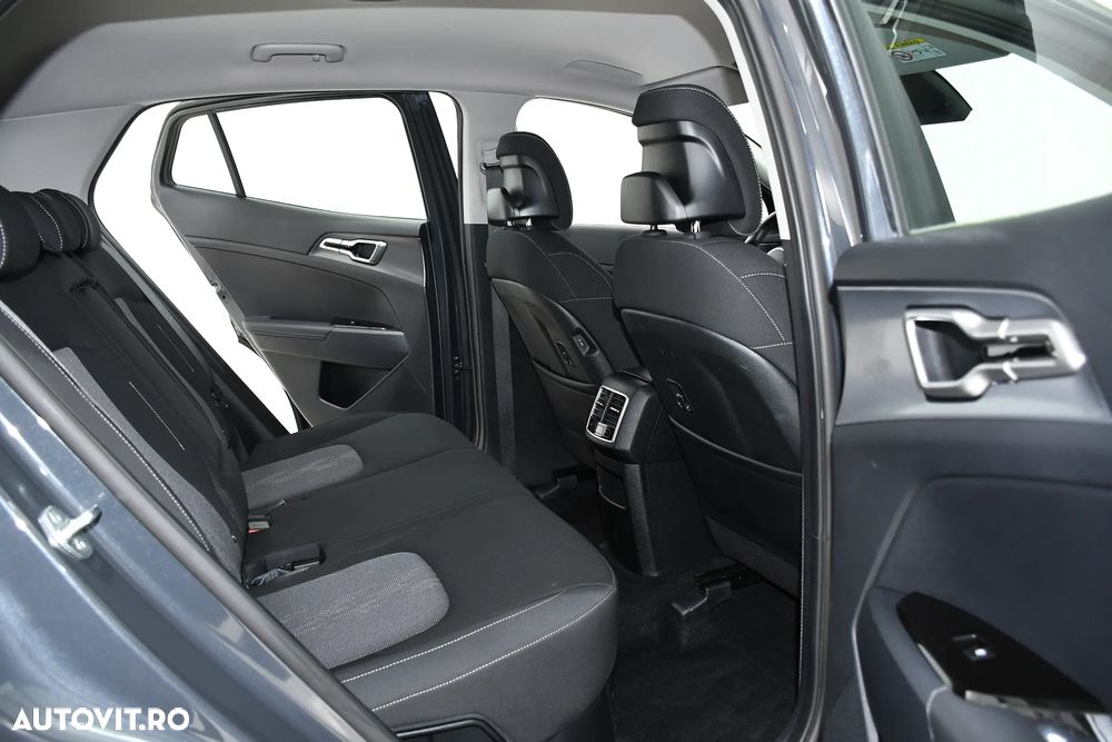 Kia Sportage 1.6T-GDI 2WD Aut. Vision - 6