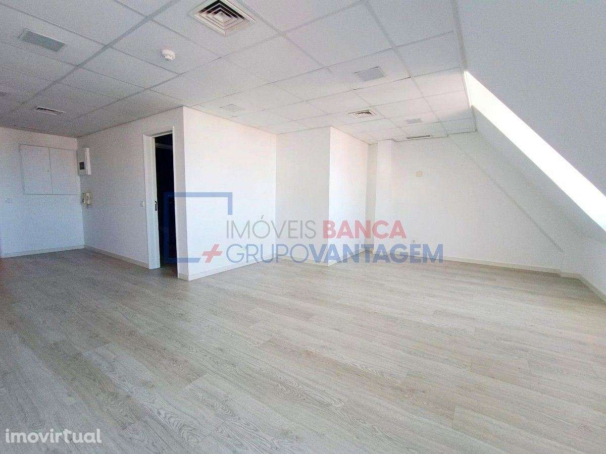 Escritório no Chiado - Lisboa - Grande imagem: 2/29