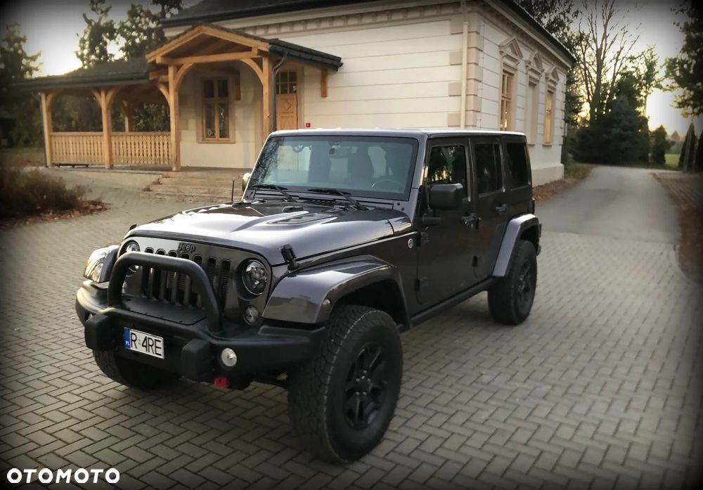 Jeep Wrangler 3.6 Unlim Sahara - 20