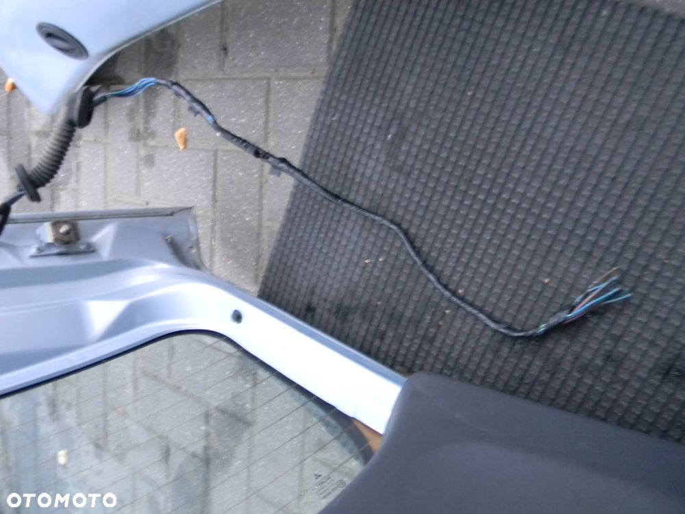 klapa bagażnika tył szyba zderzak MITSUBISHI COLT VI CZ5 5D T42 - 17