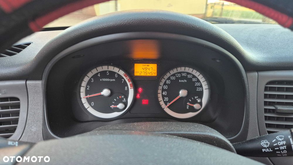 Kia Rio - 6
