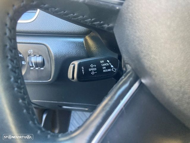 Audi Q3 2.0 TDI Design - 15