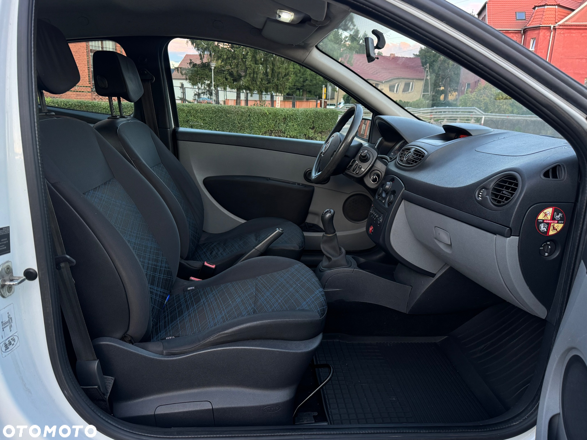 Renault Clio 1.5 dCi Alize - 7