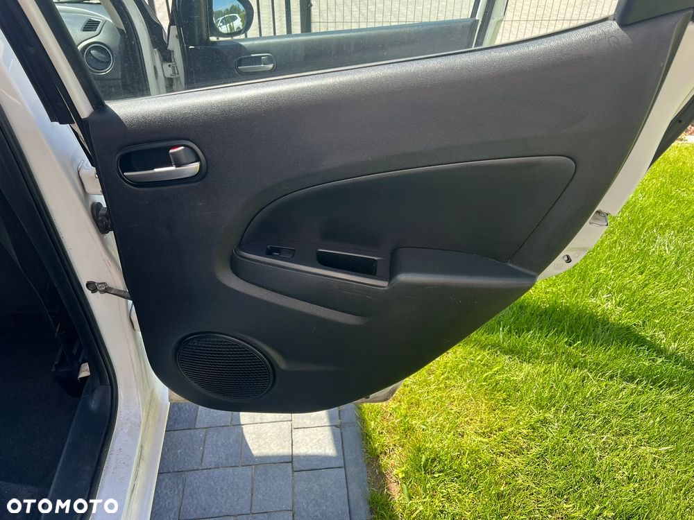 Mazda 2 1.3 Impuls - 19