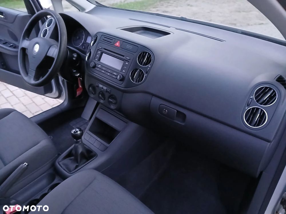 Volkswagen Golf Plus - 20