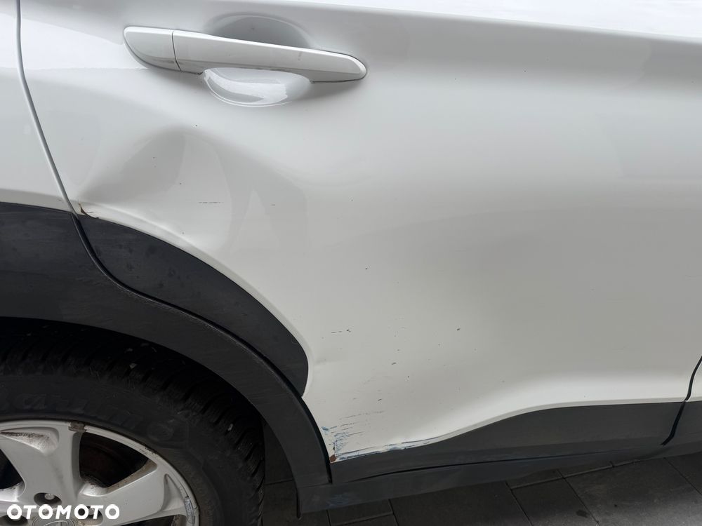 Hyundai Kona 1.6 CRDi 48V-Hybrid Trend - 4