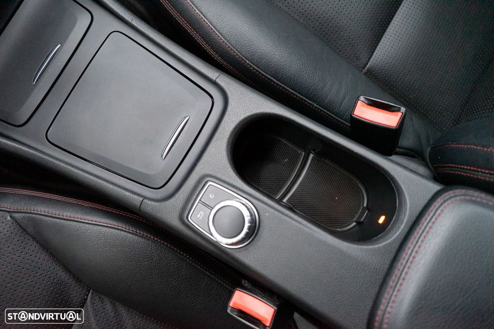 Mercedes-Benz A 180 - 25