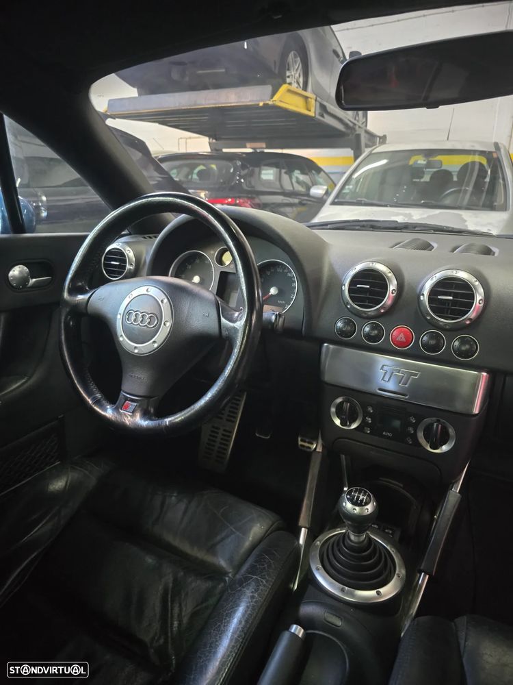 Audi TT Coupé 1.8 T - 22