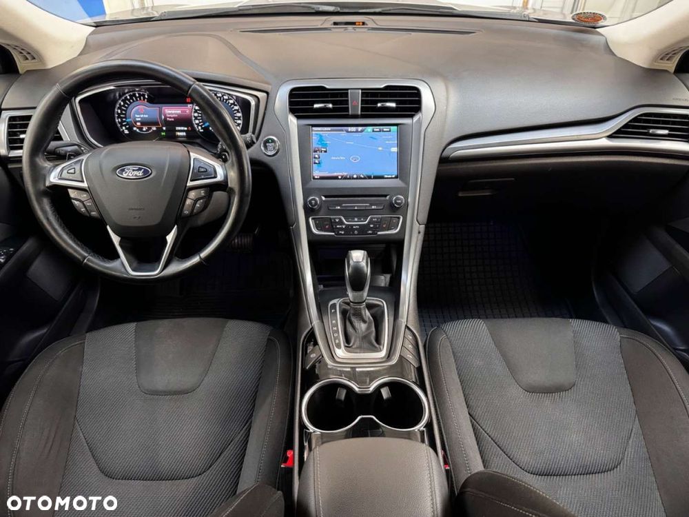 Ford Mondeo 2.0 TDCi Titanium PowerShift - 8