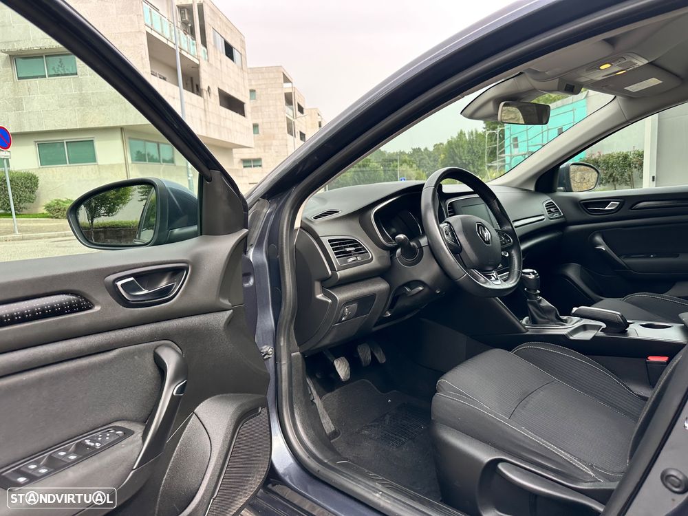 Renault Mégane 1.5 dCi Limited - 25