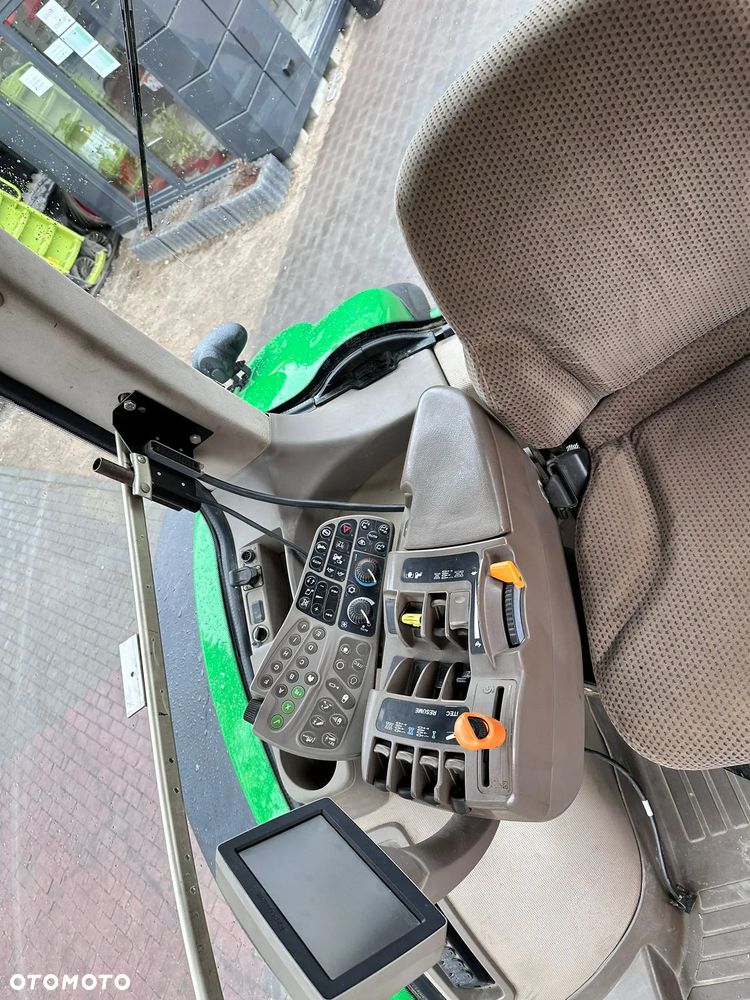 John Deere 7200R - 18