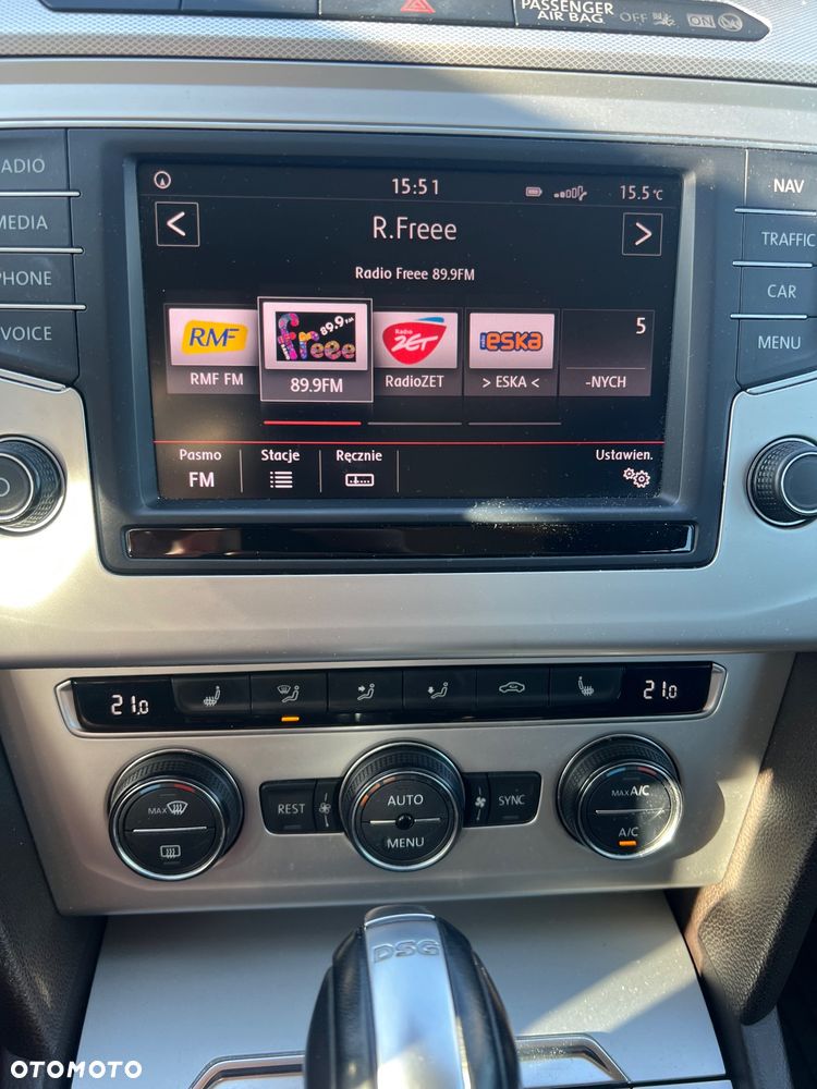 Volkswagen Passat - 6