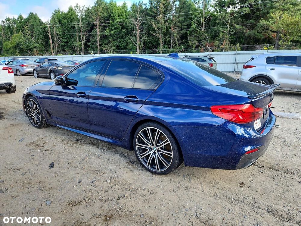 BMW Seria 5 540i xDrive Sport - 3
