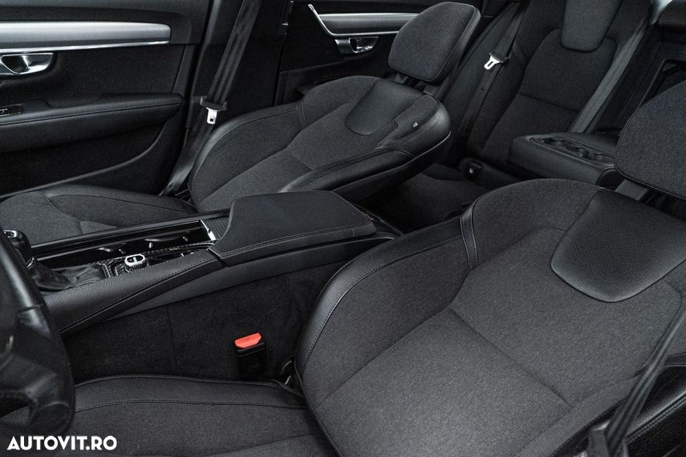 Volvo S90 D4 Geartronic Momentum Pro - 18