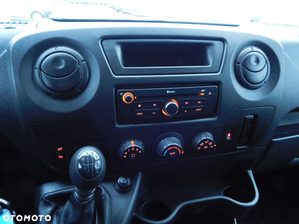 Renault Master - 11
