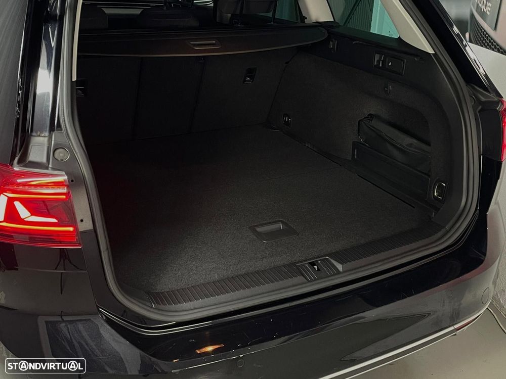 VW Passat - 38