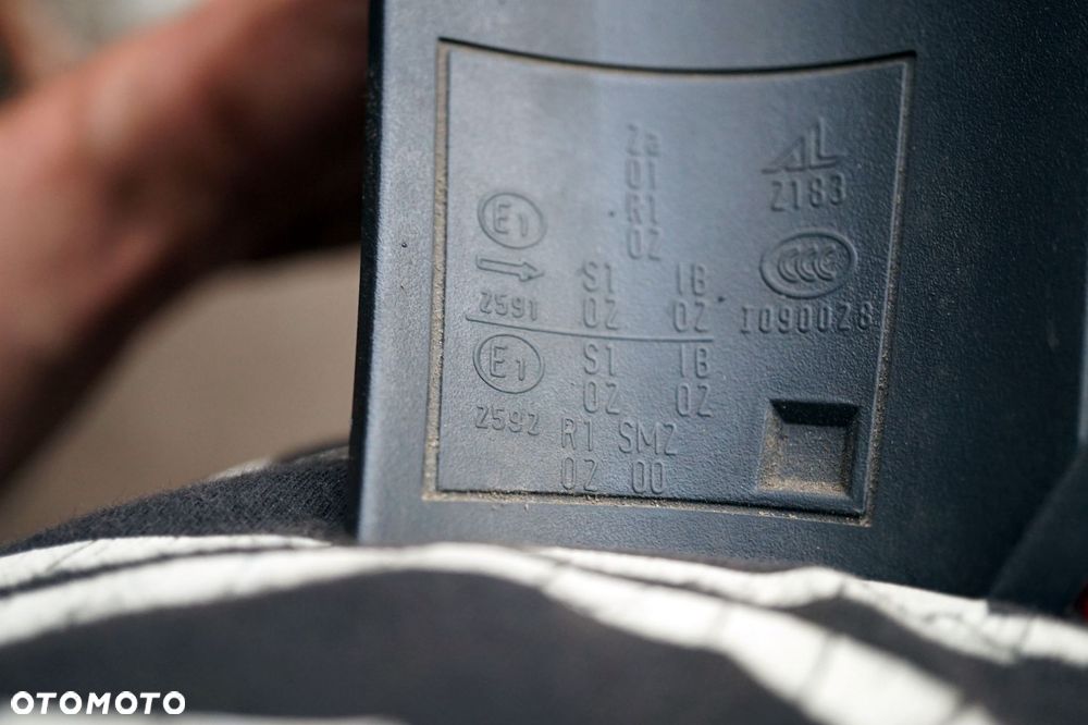 LAMPA TYLNA PRAWA 3 E90 LIFT LCI SEDAN 7154154 LED BMW 2008-2012 - 11