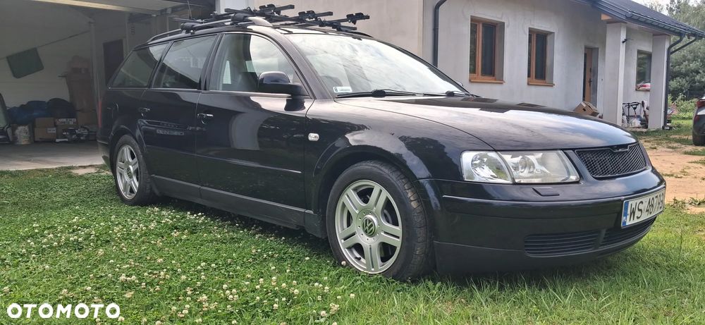 Volkswagen Passat 2.8 V6 4Mot Highline - 4