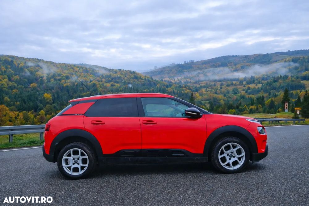 Citroën C4 Cactus 1.2 PureTech S&S BVM Live - 2