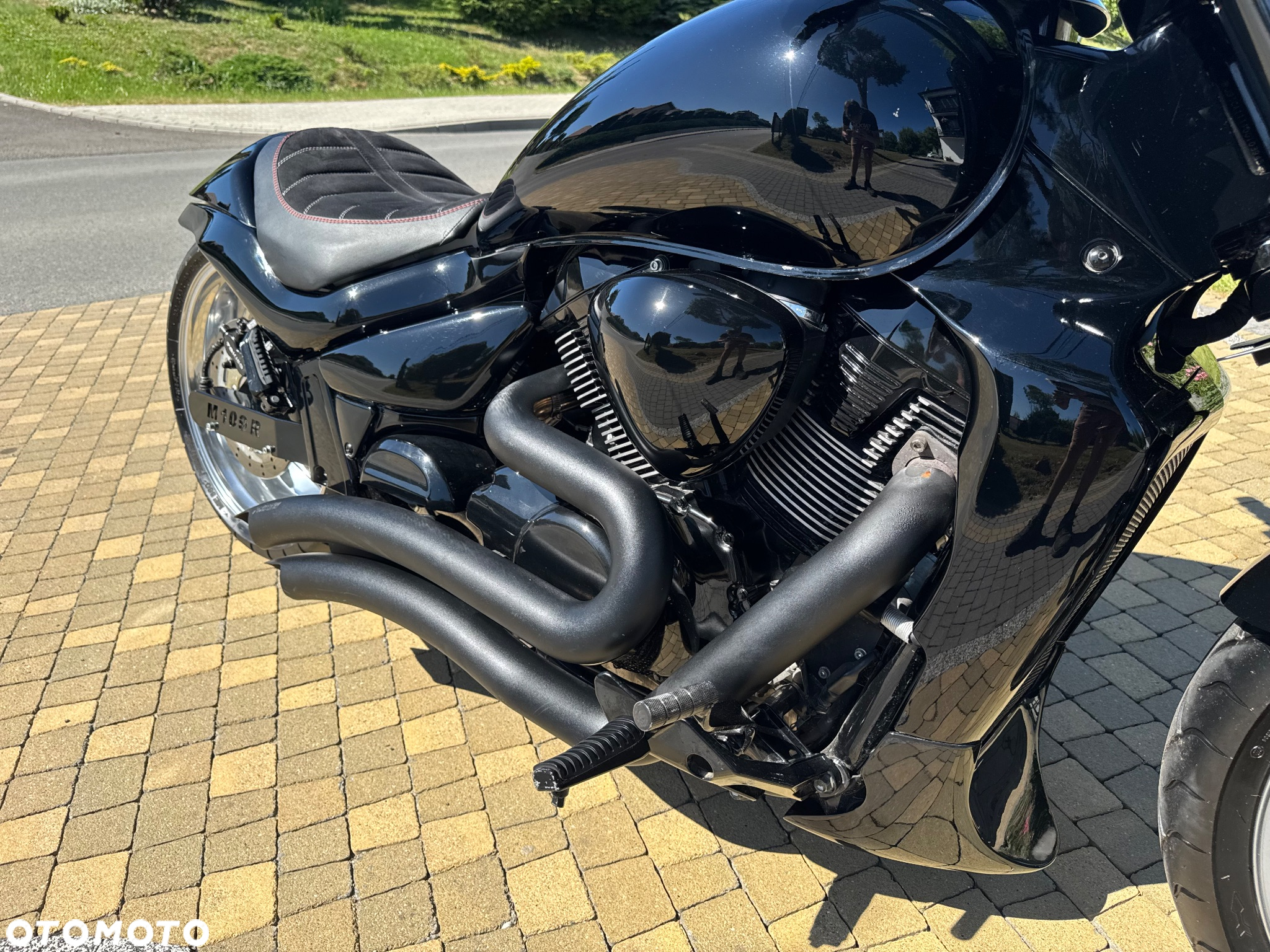 Suzuki Boulevard - 22