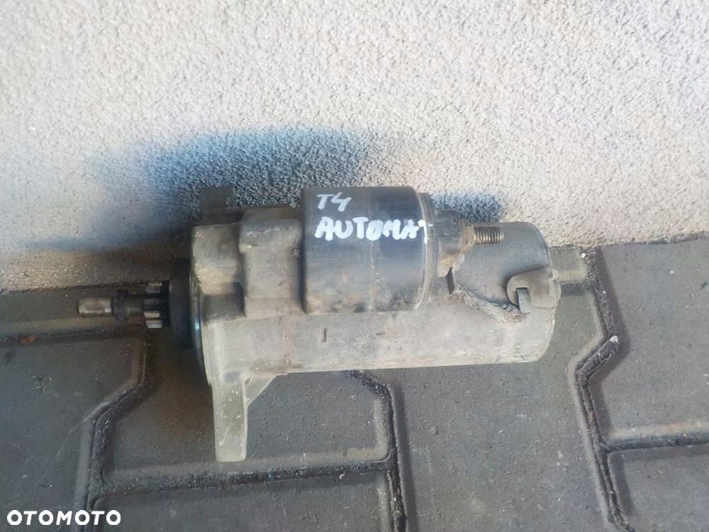 VW T4 AUTOMAT 96-03r ROZRUSZNIK STARTER - 1