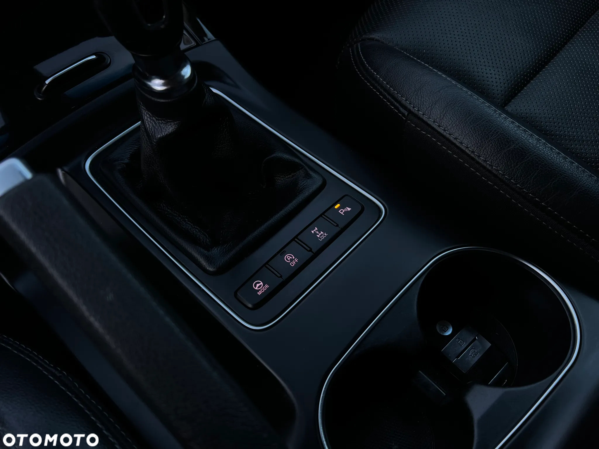Kia Sorento - 25