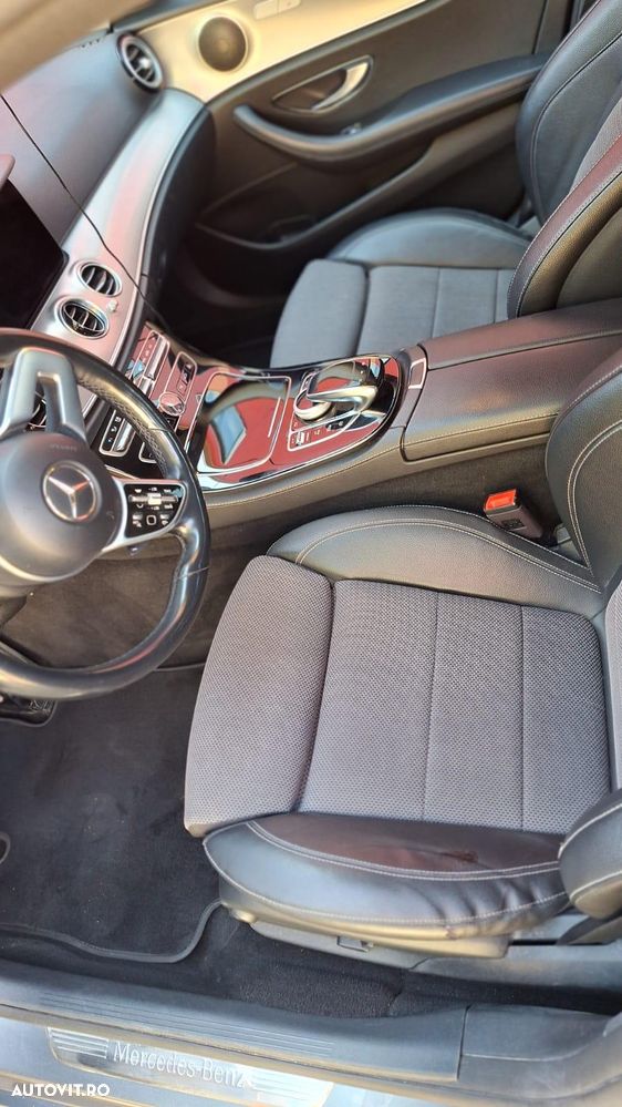 Mercedes-Benz E 220 d Aut. - 9