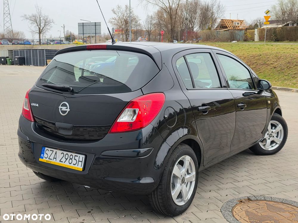 Opel Corsa - 3