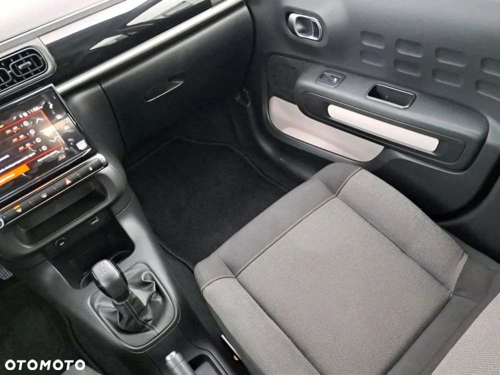 Citroën C3 1.2 PureTech Shine - 8