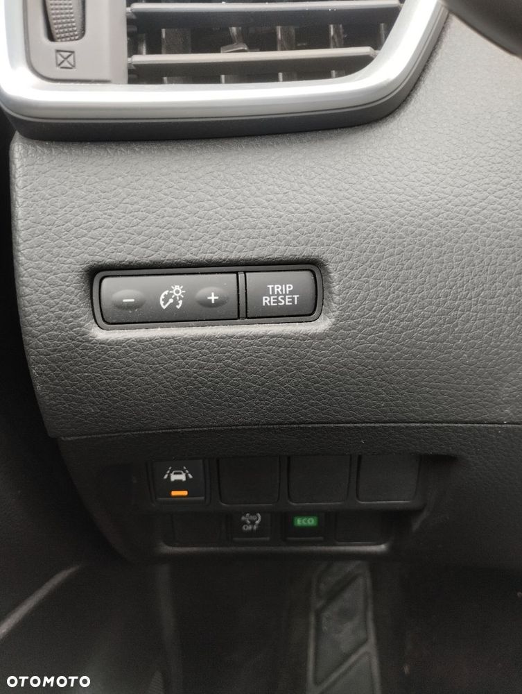 Nissan Qashqai 1.6 DCi Visia Xtronic EU6 - 34