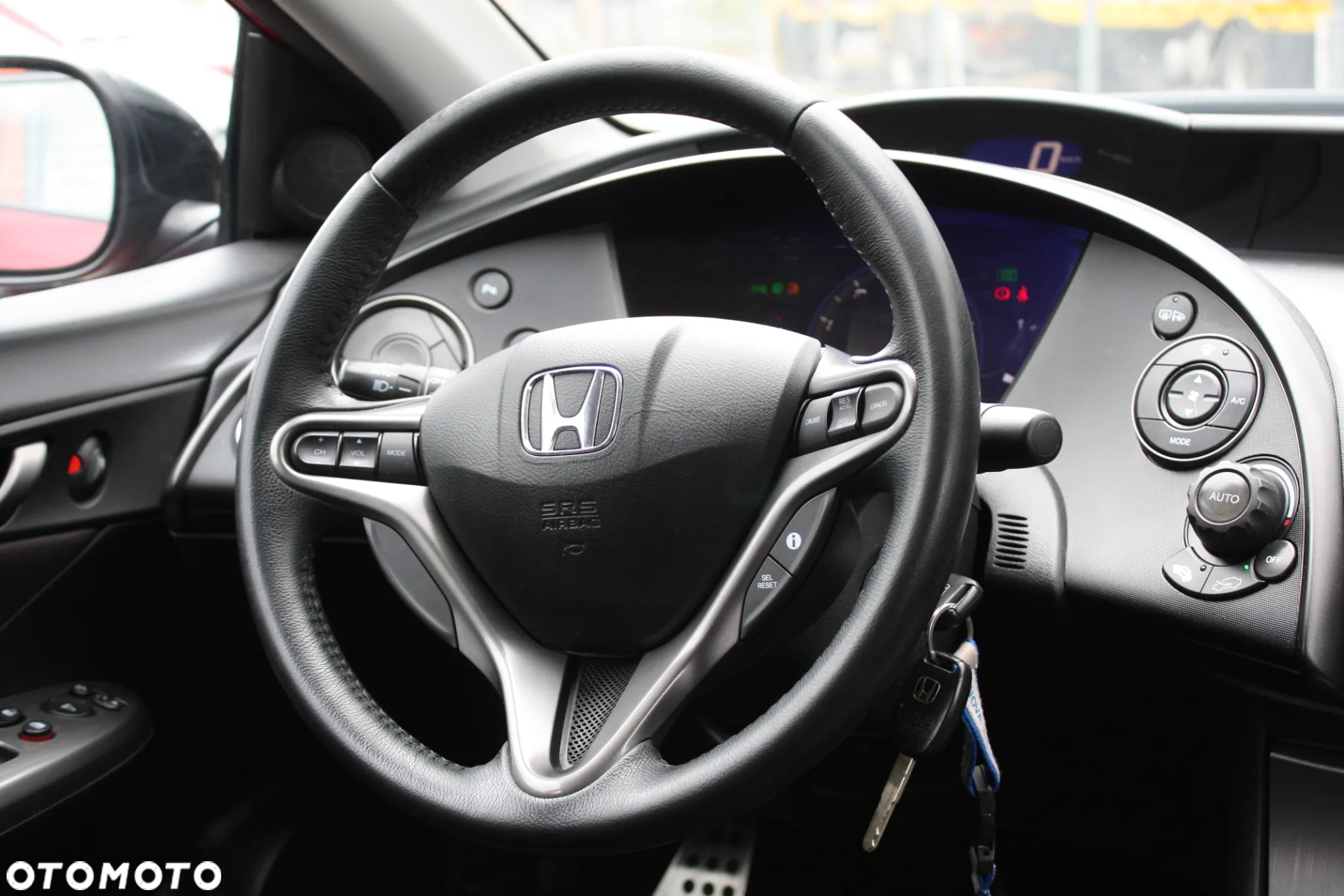 Honda Civic 1.4 Comfort - 26