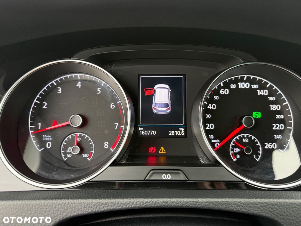 Volkswagen Golf - 15