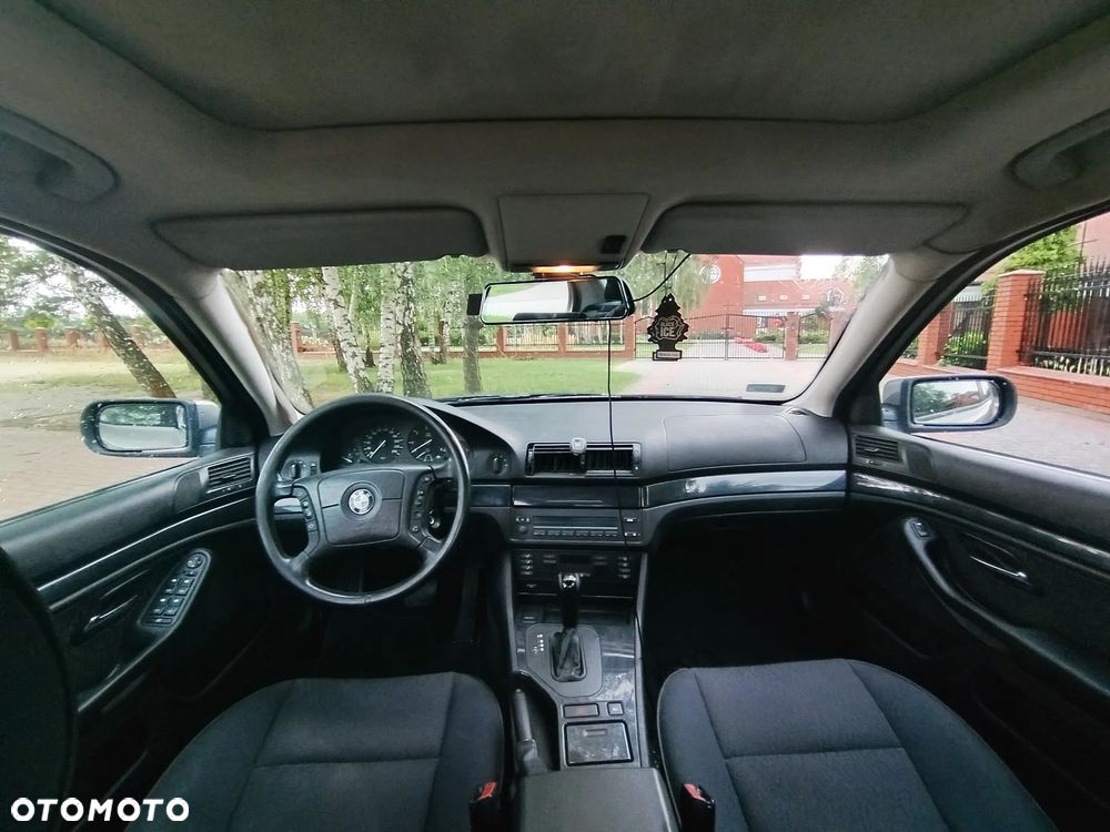 BMW Seria 5 - 11