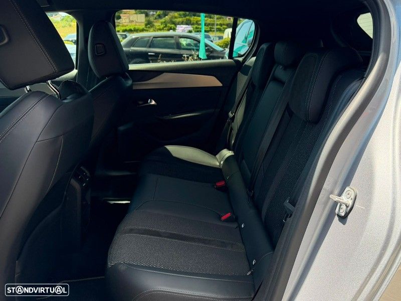 Peugeot 308 1.6 Hybrid GT e-EAT8 - 14