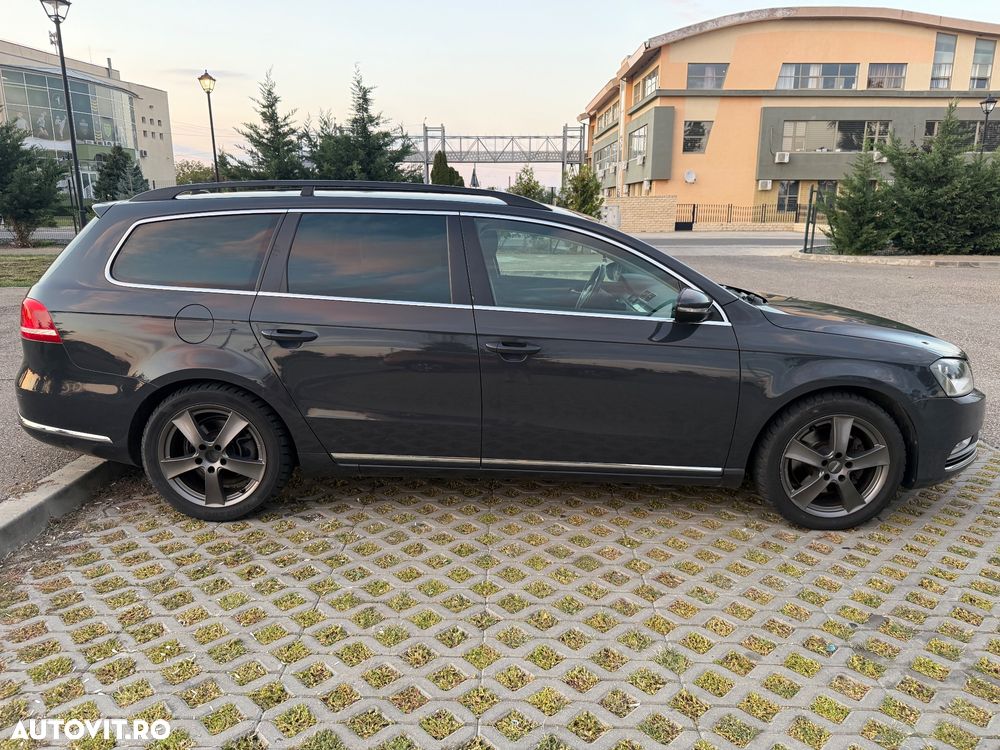 Volkswagen Passat 2011 photo 5