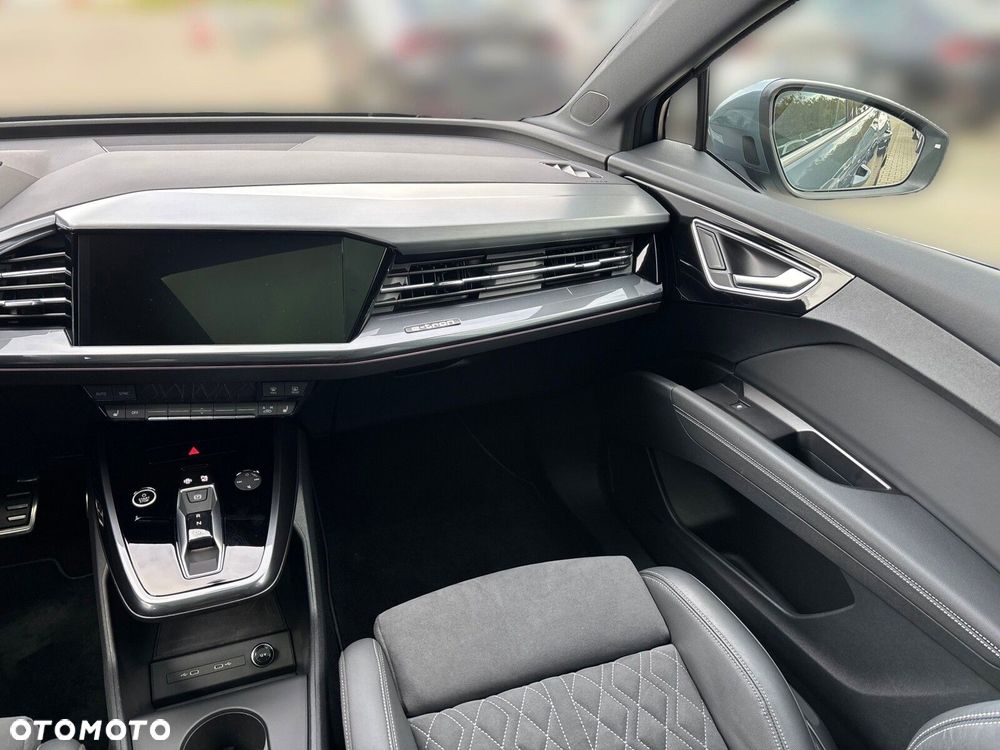 Audi Q4 e-tron - 18