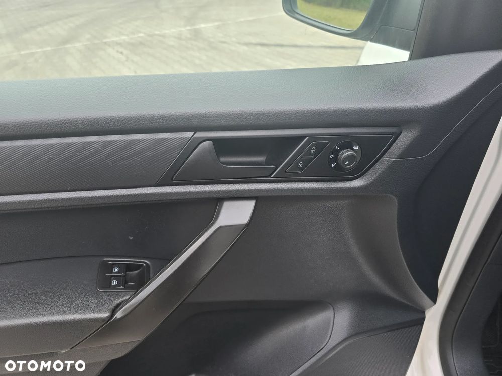 Volkswagen Caddy - 13
