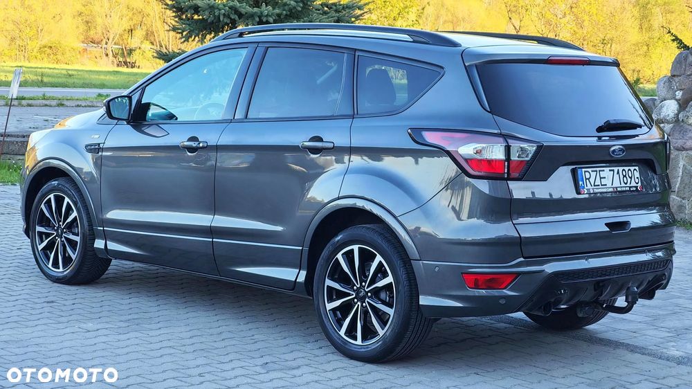 Ford Kuga 2.0 TDCi 4x2 ST-Line - 17