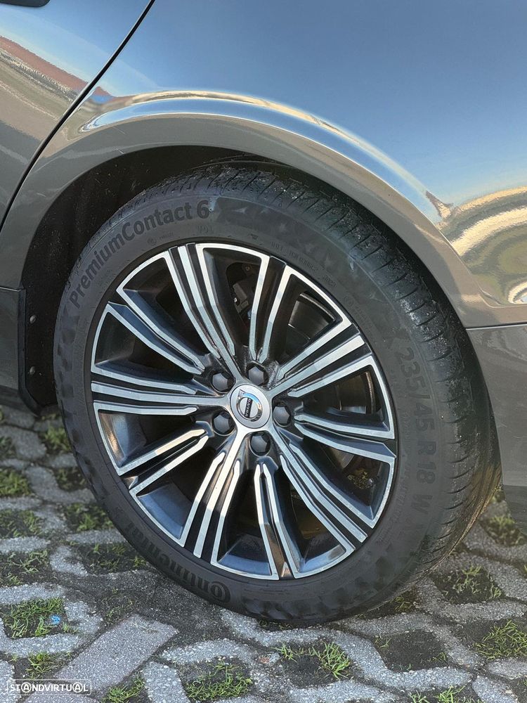 Volvo V60 2.0 D3 Inscription Geartronic - 4