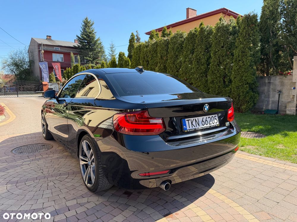 BMW Seria 2 220d Sport-Aut Sport Line - 19
