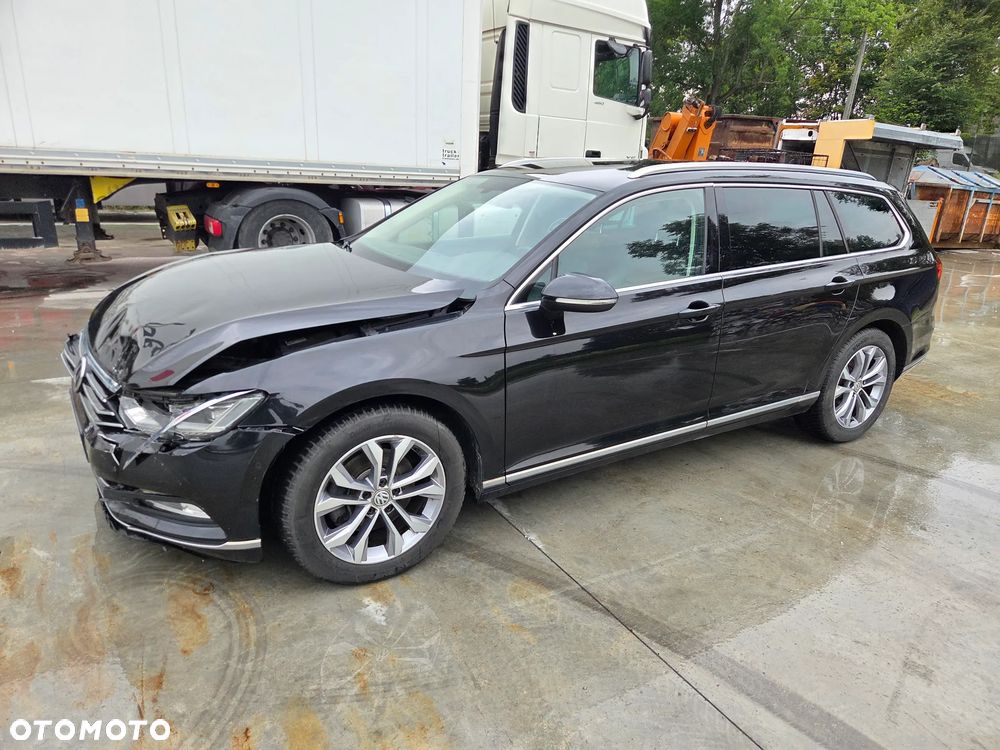 Volkswagen Passat Variant 2.0 TDI DSG (BlueMotion Technology) Highline - 1