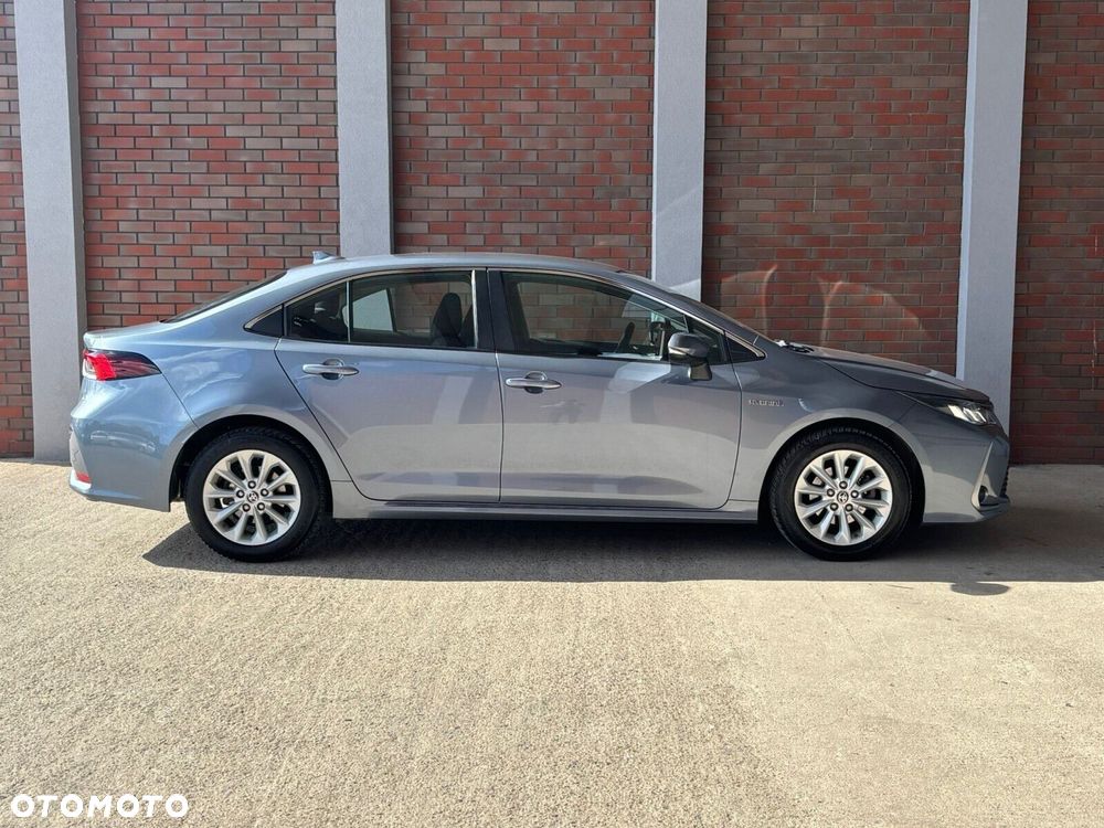 Toyota Corolla - 7
